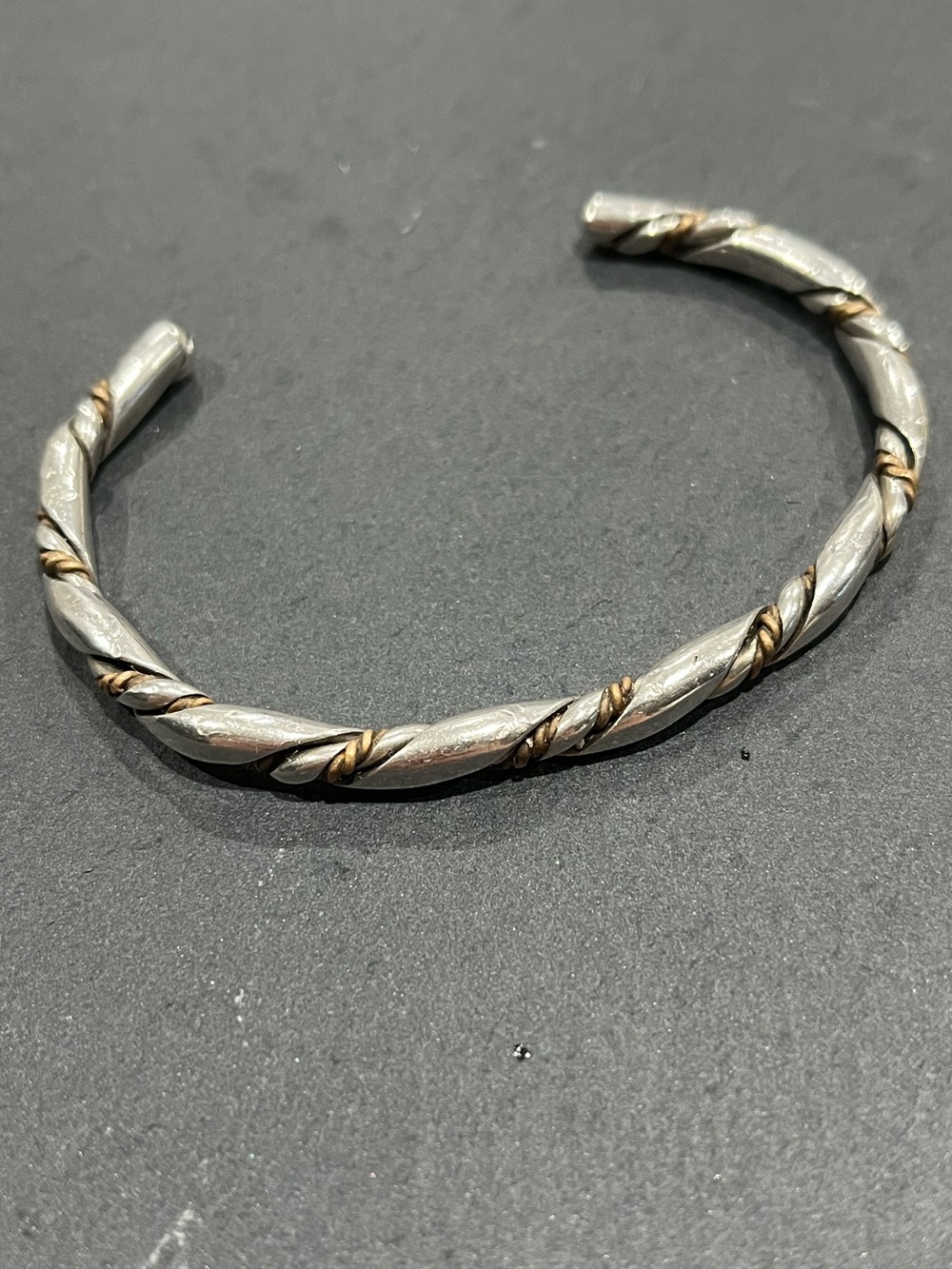 Vintage Native American Sterling Brass Two Tone Twist Cuff Bracelet Size S 15.8g